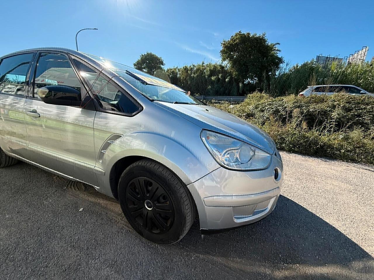 Ford S-Max 1.8 TDCi 125CV Titanium