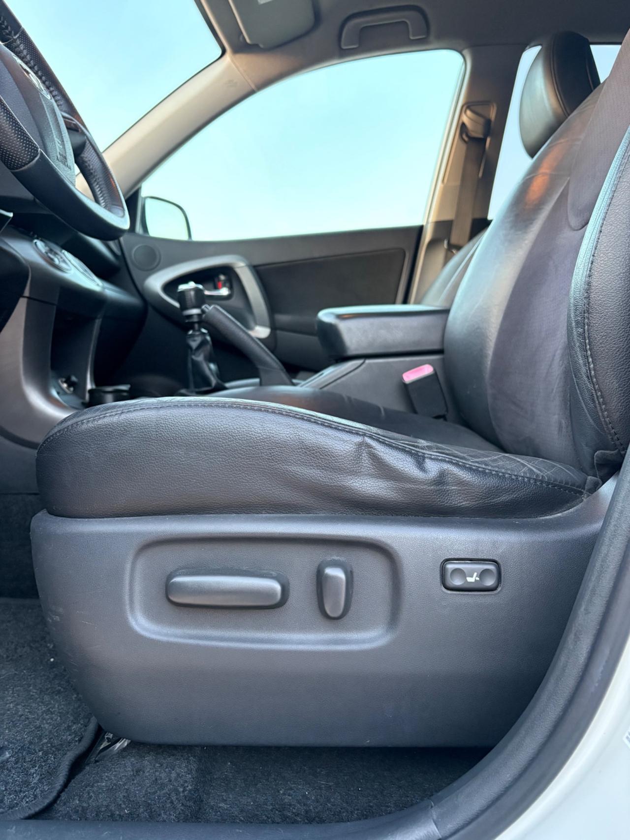 Toyota RAV4 2.2 D-4D 150 CV UNICA PROPRIETARIA