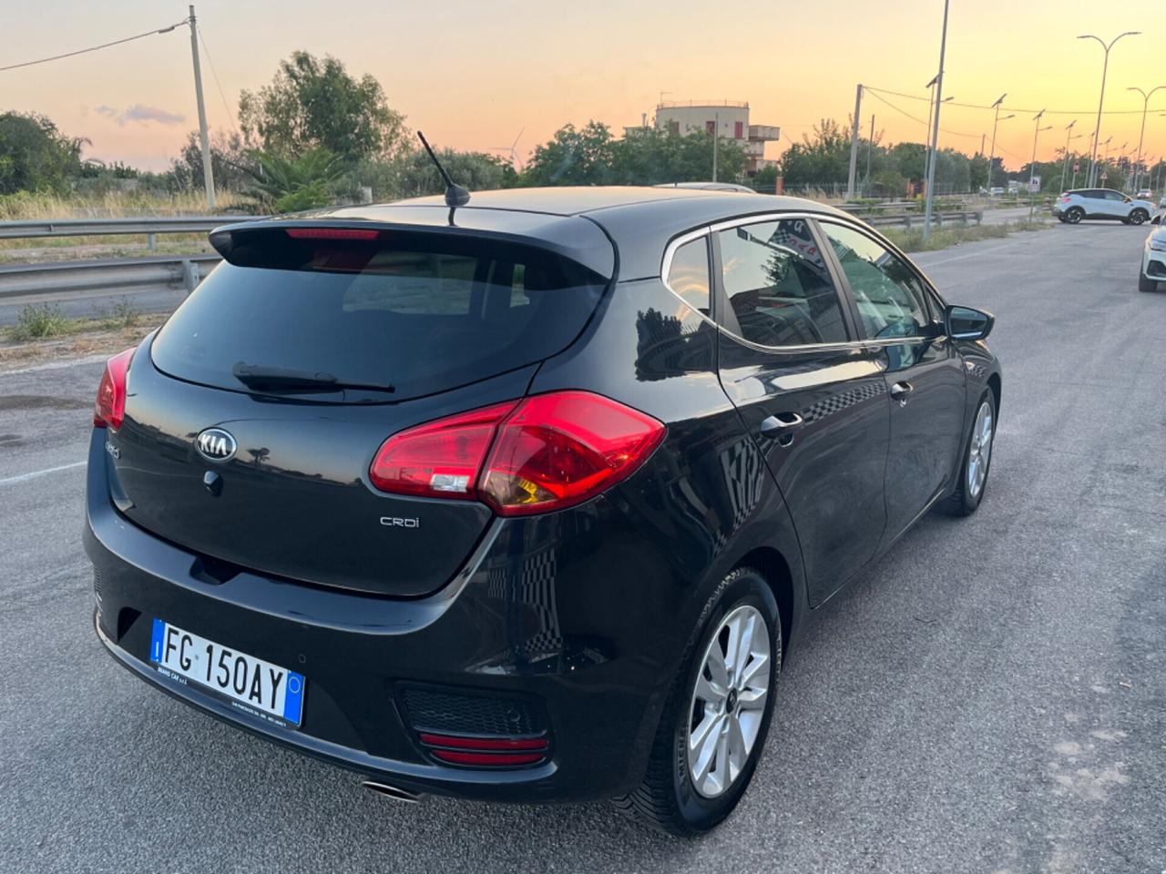 Kia Ceed 1.6 CRDi 5 porte Unipro 2016