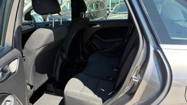 MERCEDES-BENZ B 180 d Business UNICO PROPRIETARIO OK NEOPATENTATI