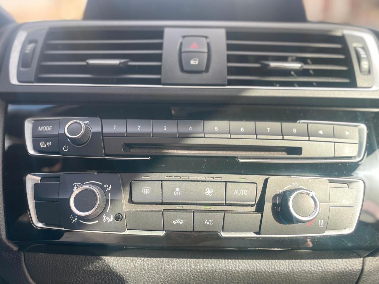 Bmw 218d Cabrio Advantage auto