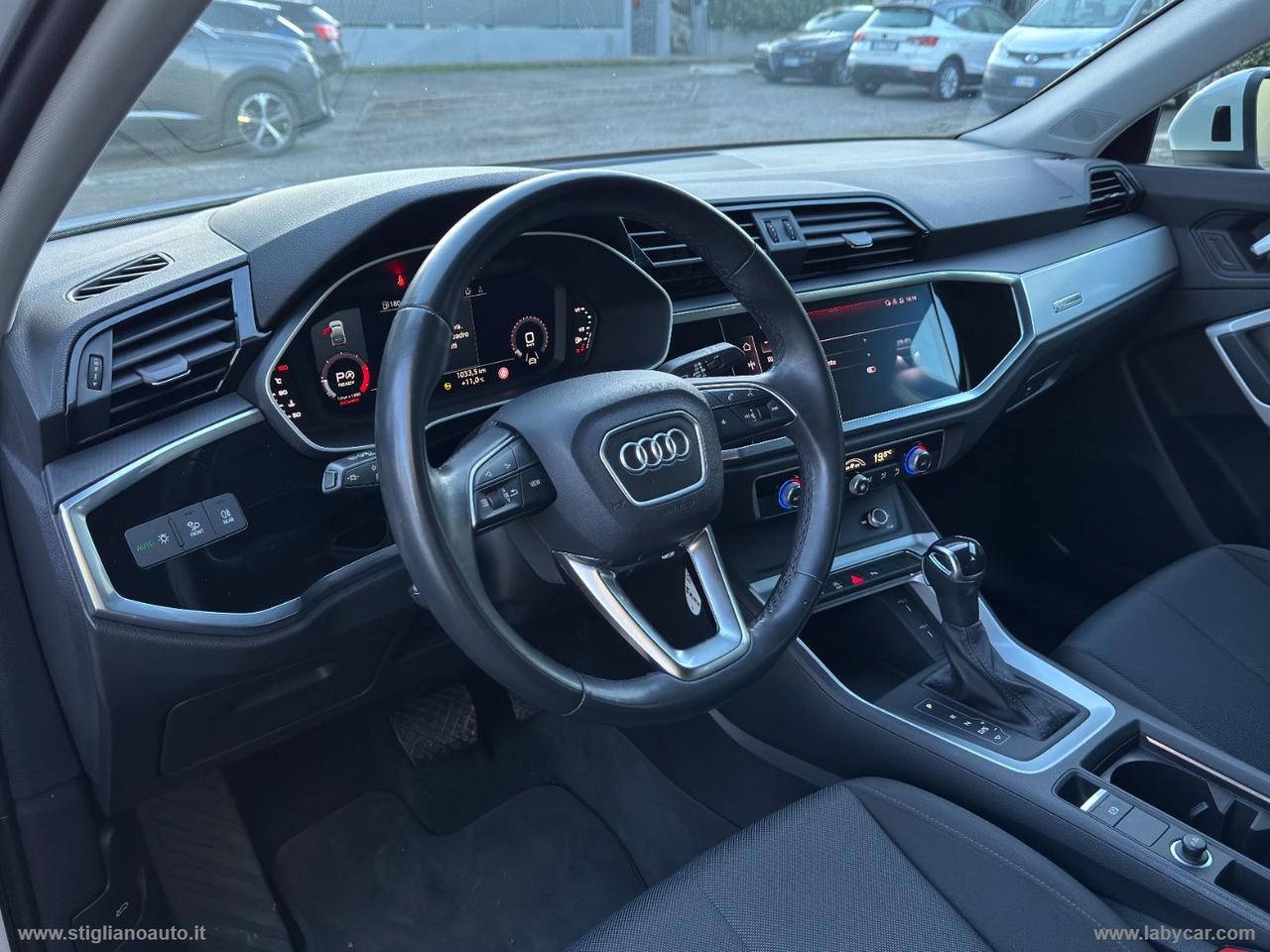 AUDI Q3 SPB 35 TDI S tronic Business Plus