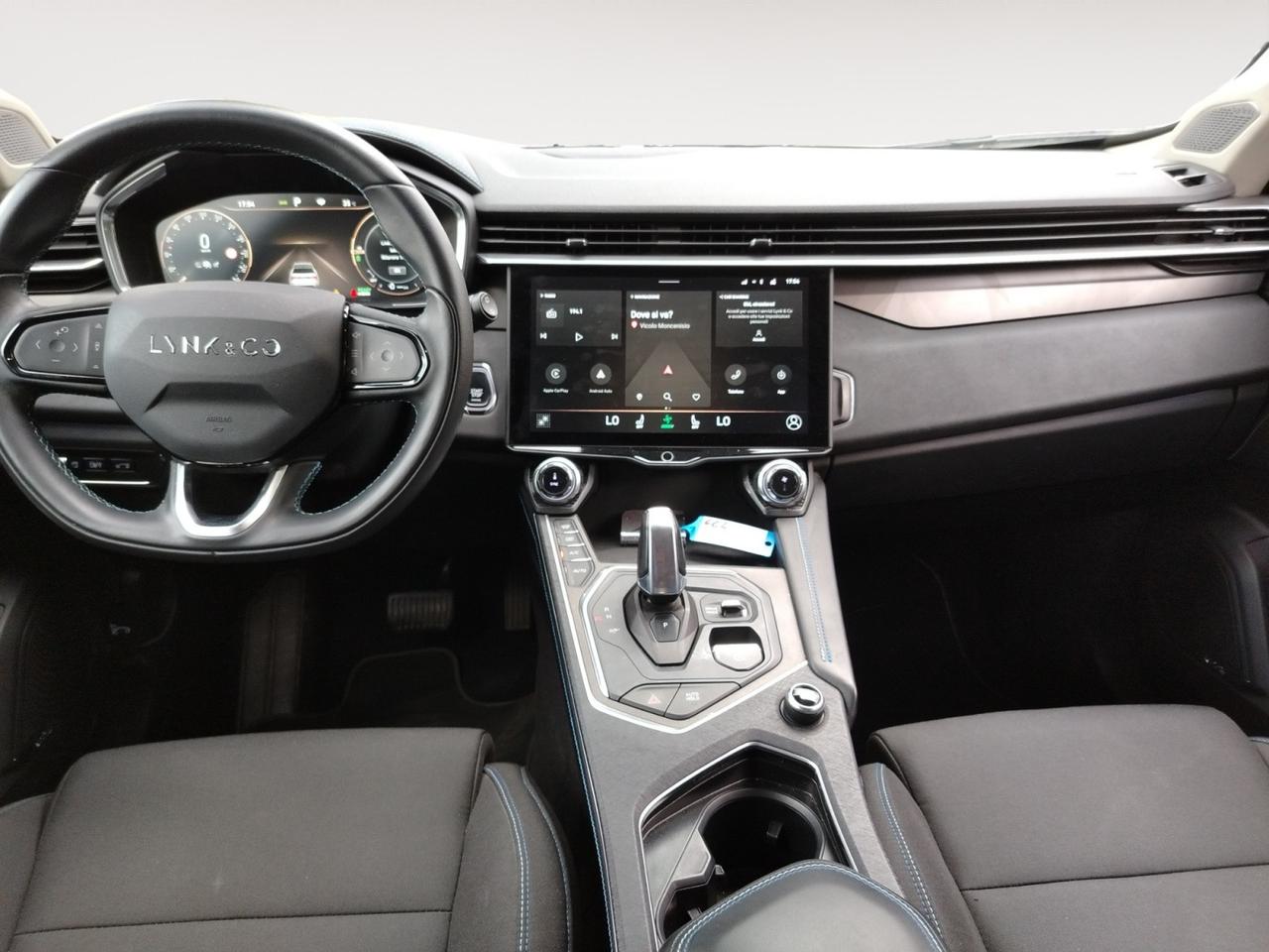 Lynk & Co 01 1.5 td phev auto