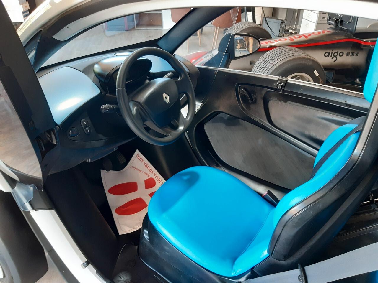 RENAULT TWIZI ELETTRICA