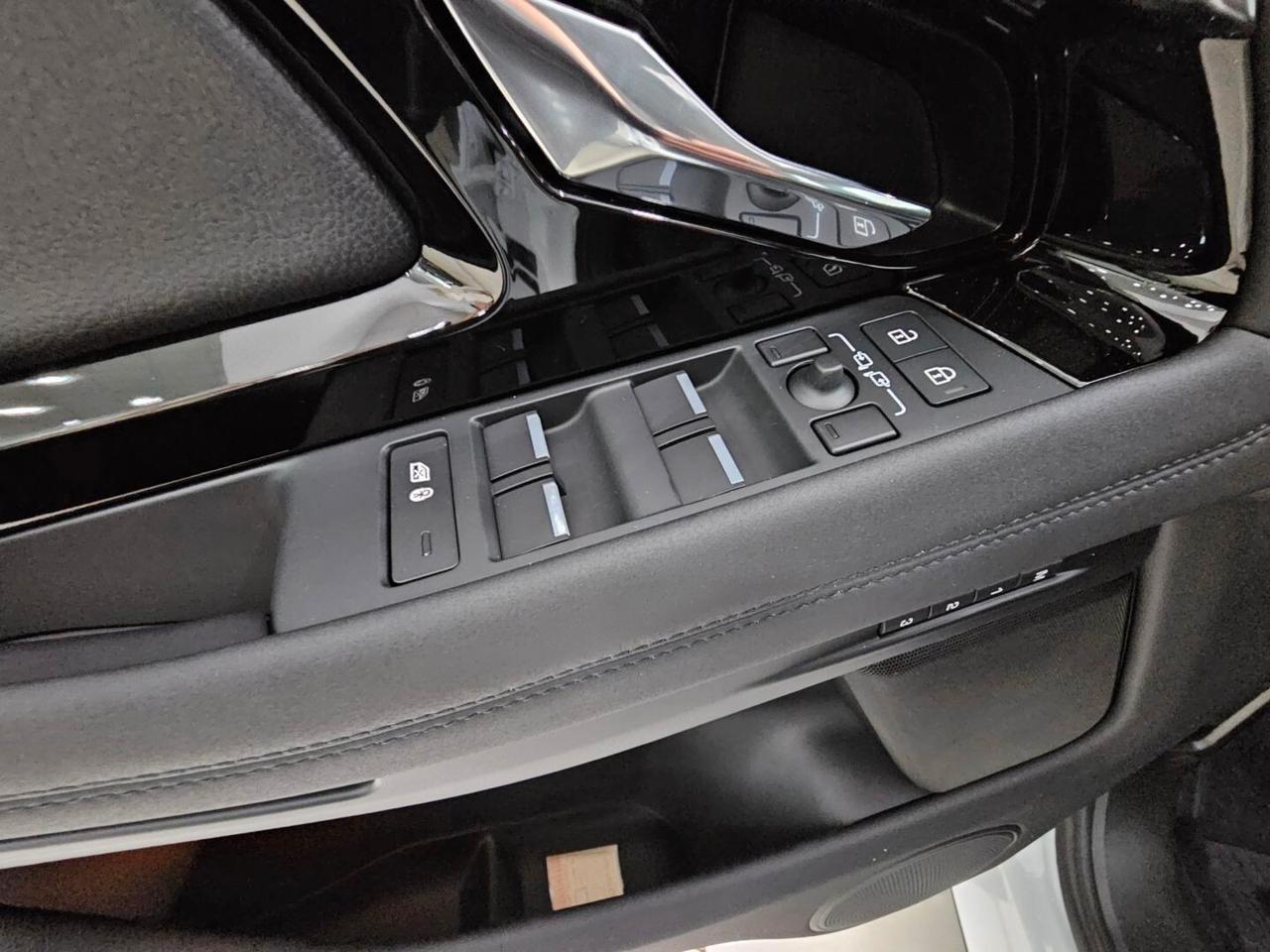 Land Rover Range Evoque 2.0D I4 163 CV AWD Auto R-Dynamic SE