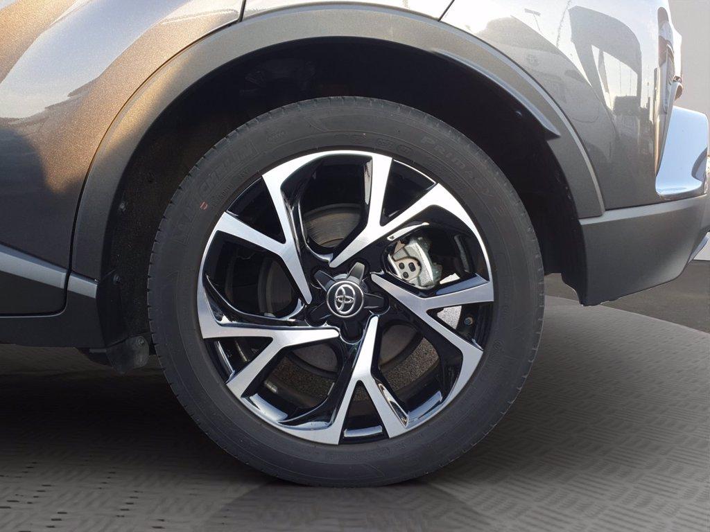 TOYOTA C-hr 1.8h trend e-cvt del 2022