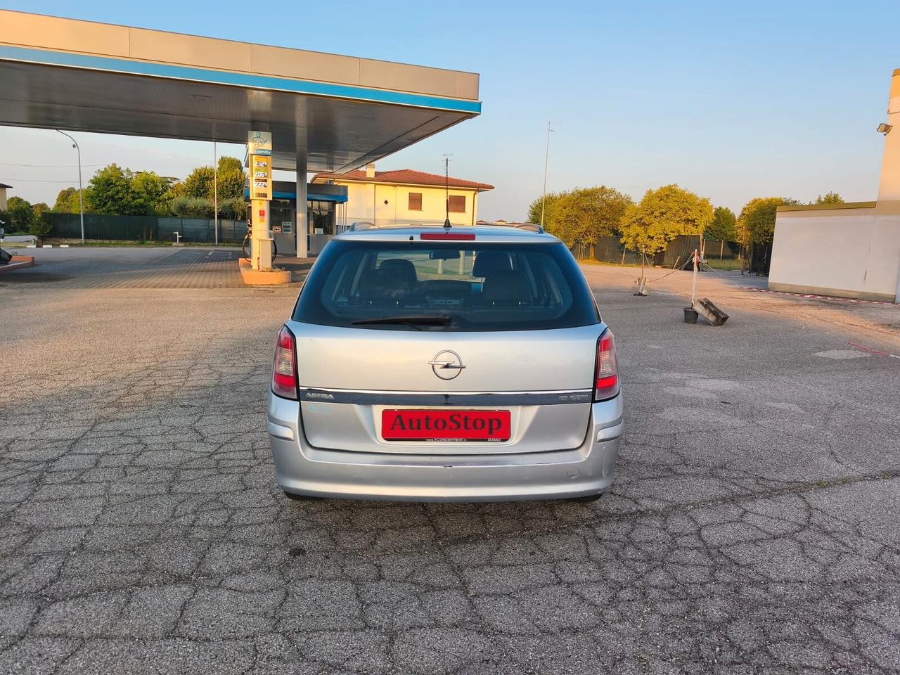 Opel Astra 1.9 CDTI automatico Accetto Permute