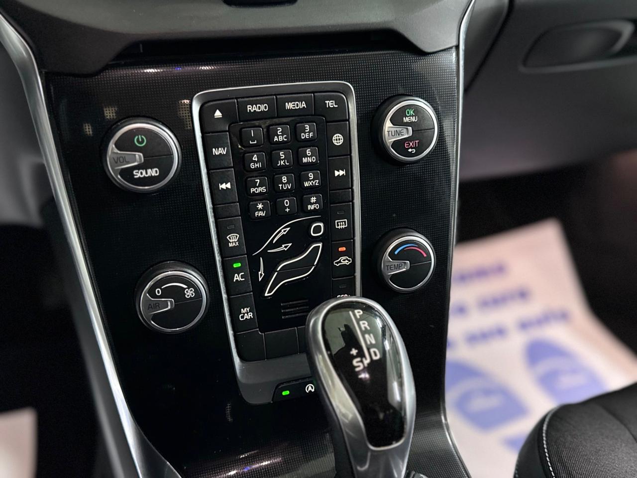 Volvo V40 R 2.0 Diesel 110cv Auto 2016 Euro 6b