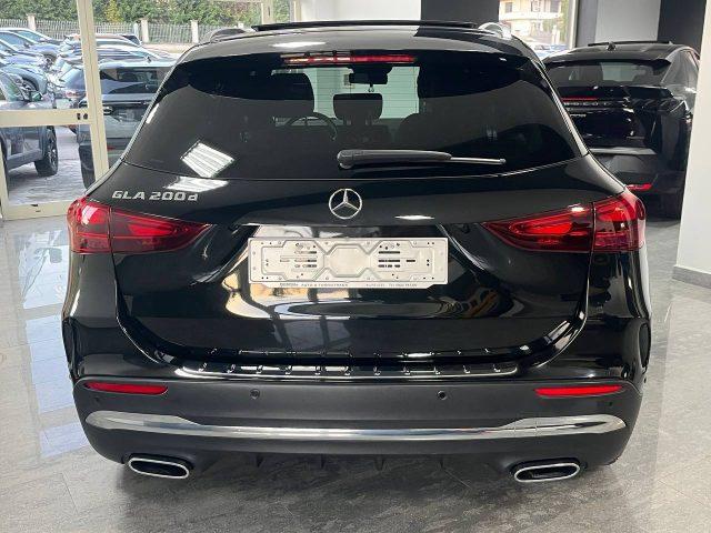 MERCEDES-BENZ GLA 200 d Automatic AMG Line Premium