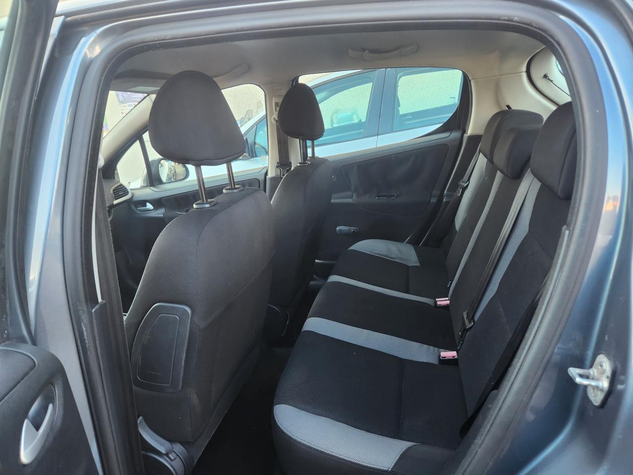 Peugeot 207 1.4 HDi X NEOPATENTATI