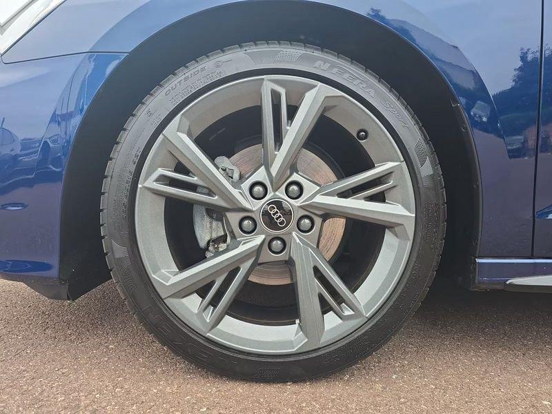 Audi A3 A3 SPB 30 TDI S tronic S line edition 18" Cockpit Black Pack