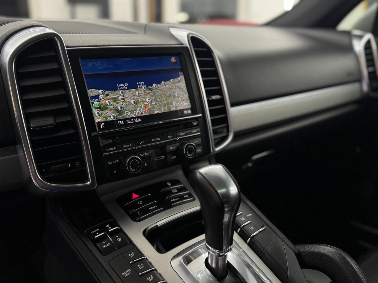 Porsche Cayenne 3.0 Diesel Iper Full