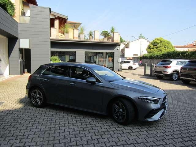 Mercedes-Benz A 180 d PREMIUM AMG CERCHI 18,NAVI,LED,KEYLESS,PACK LUCI