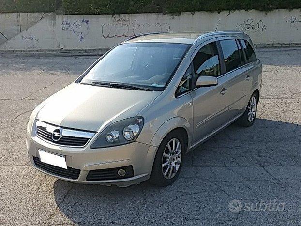 Opel Zafira 1.9 CDTI 120CV Cosmo 7 Posti