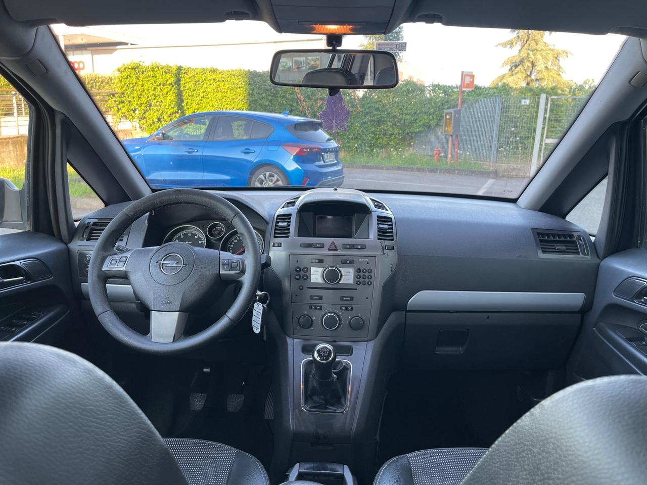 Opel Zafira 1.6 16V Twinport Cosmo