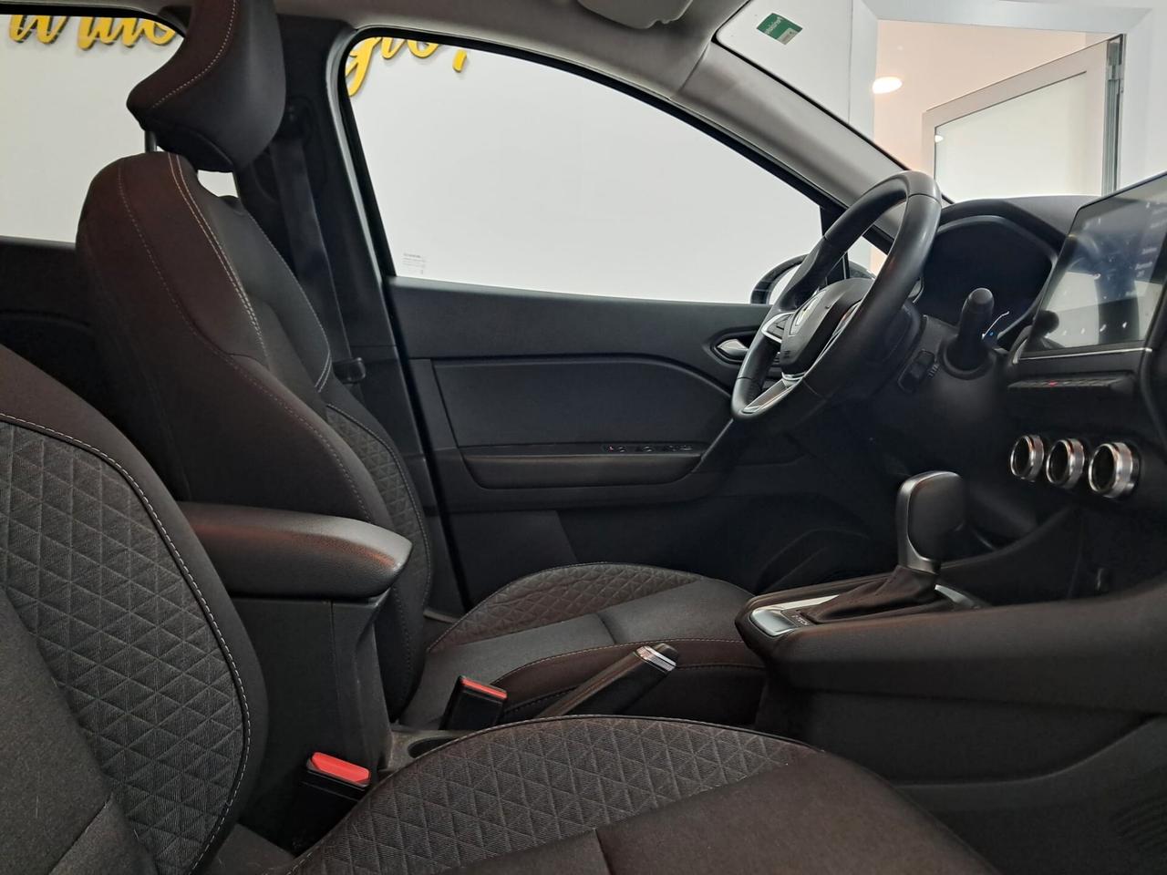 Renault Captur Full Hybrid E-Tech 145 CV Business
