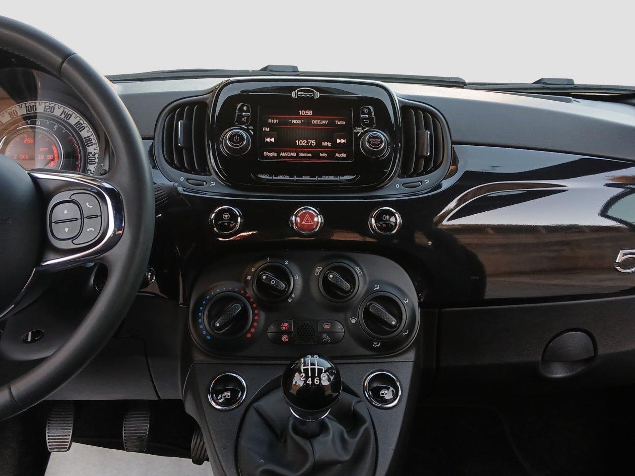 Fiat 500 1.0 hybrid Cult 70cv