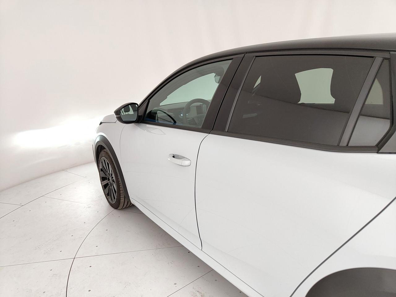 Lancia Ypsilon Hybrid e-DCT HF Line