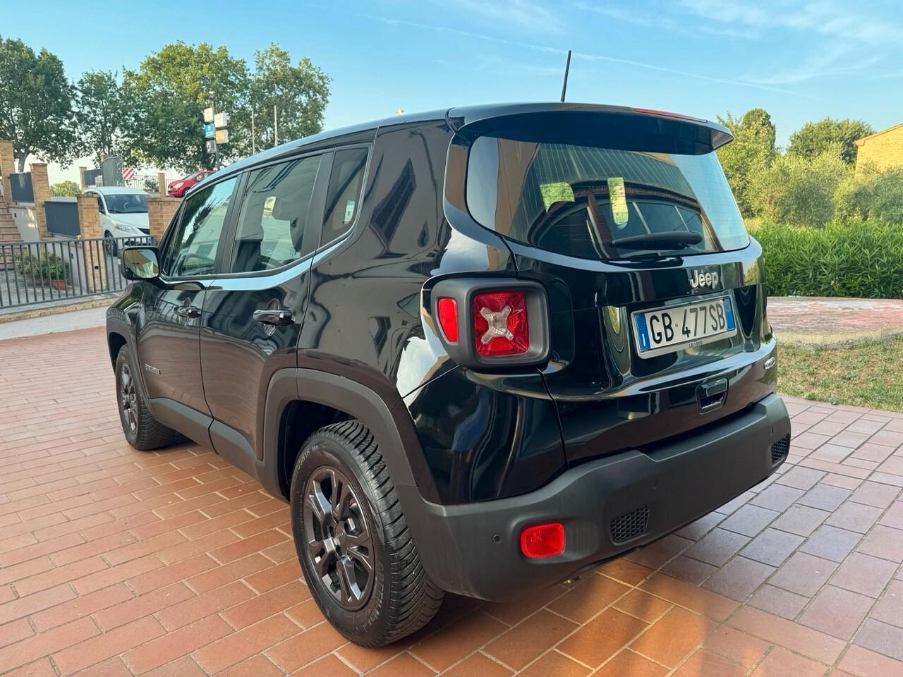 Jeep Renegade 1.6 Mjt TOTAL BLACK soli 72000 KM da 180mese