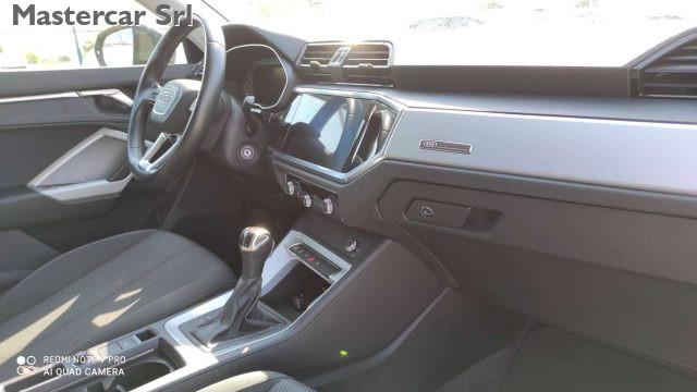 AUDI Q3 Q3 45 1.4 tfsi e Business s-tronic - GK026FT