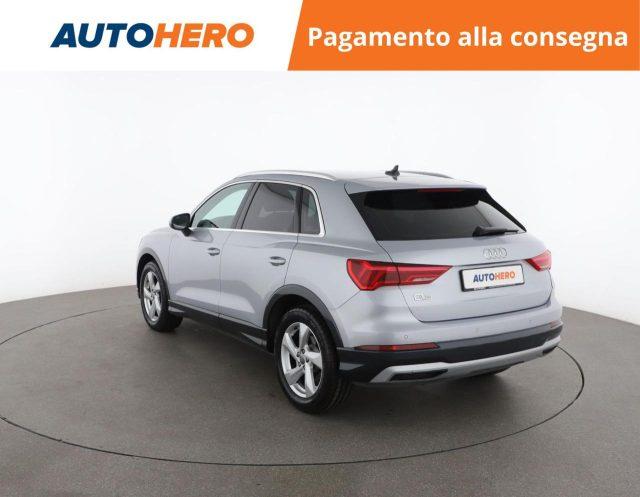 AUDI Q3 35 TDI S tronic Business Advanced