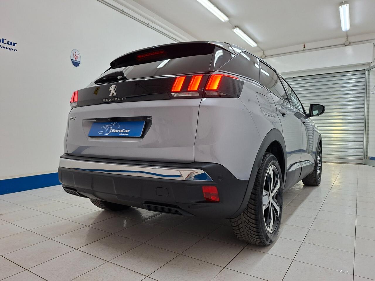 Peugeot 3008 Allure 1.6 BlueHDi 120cv