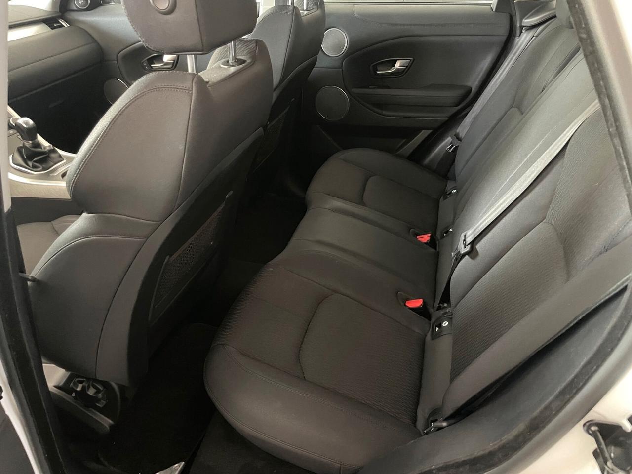 Land Rover Range Evoque 2.0 TD4 150 CV 5p. Pure