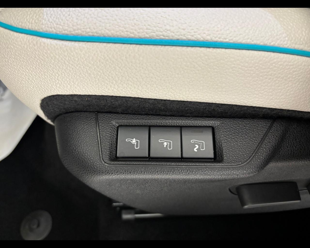 FIAT 600 1.2 hybrid La Prima 110cv auto