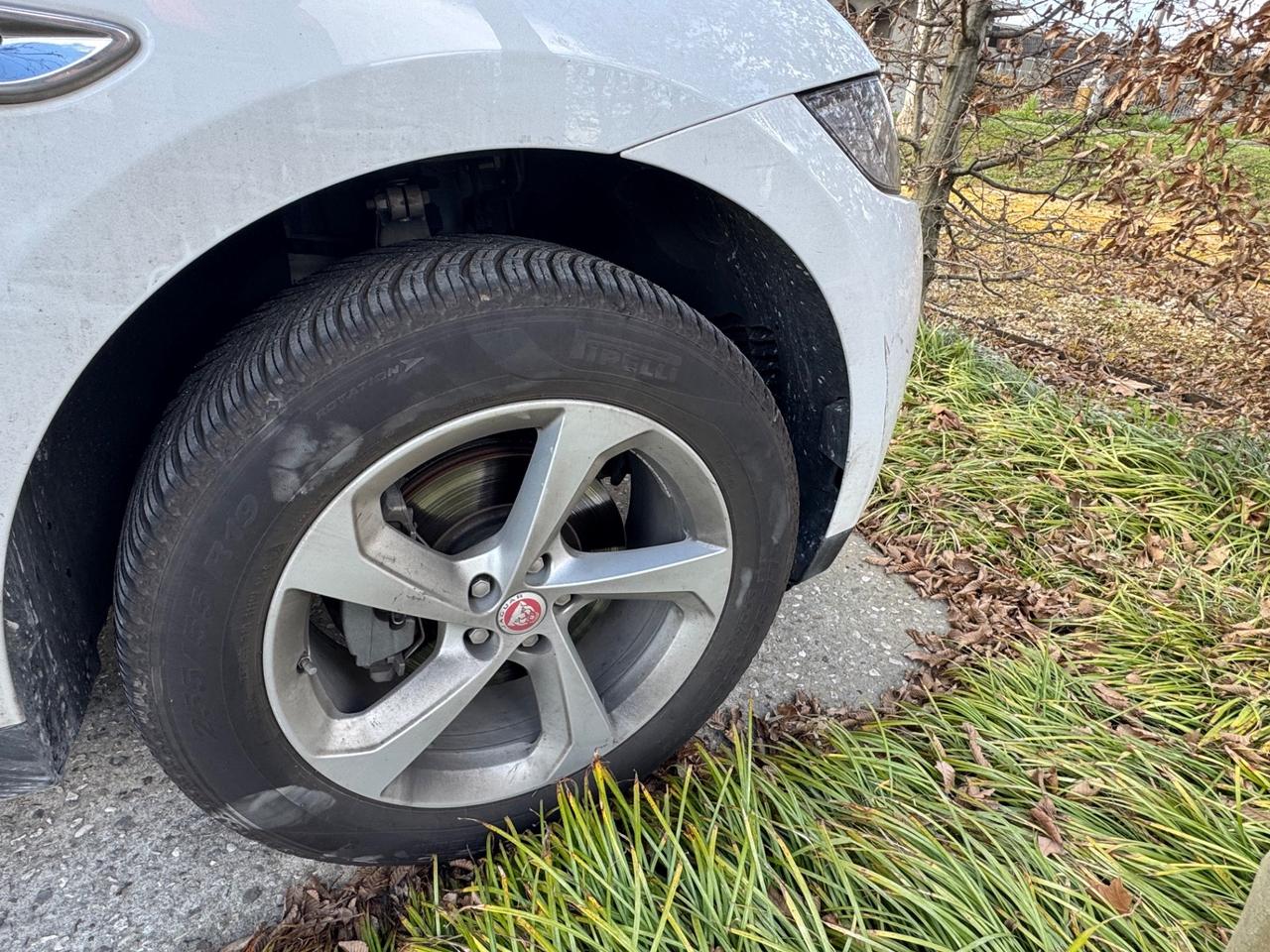 Jaguar F-Pace 2.0 D 180 CV AWD aut. Prestige Unico proprietario