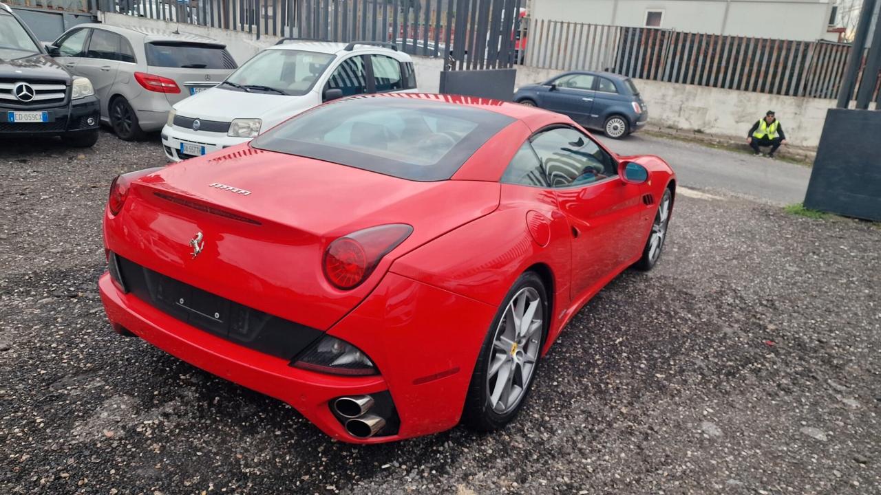 Ferrari California DCT 2014