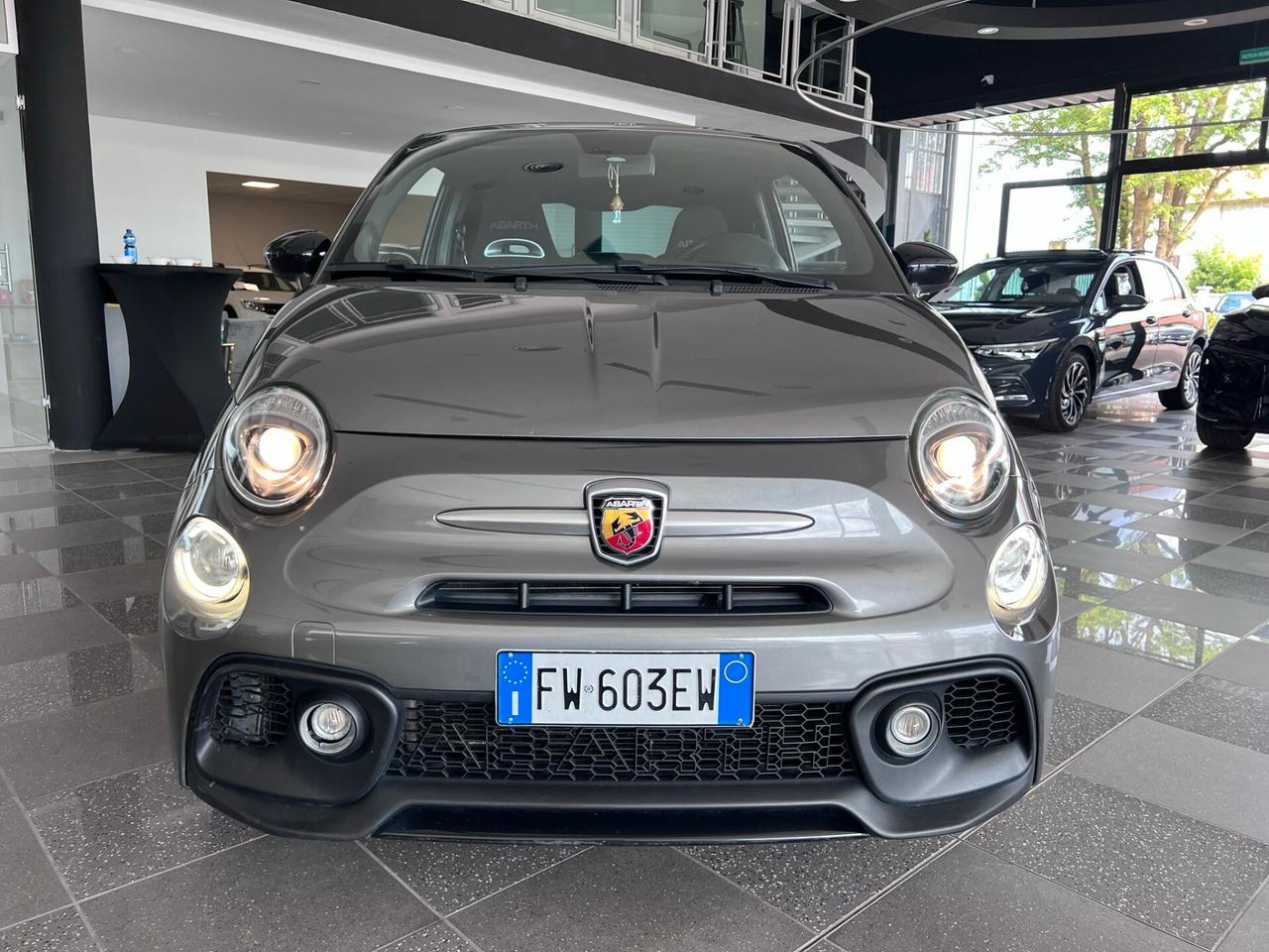 Abarth 595 1.4 Turbo T-Jet 160 CV Pista