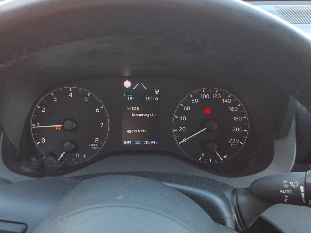 TOYOTA Yaris 1.0 active del 2023