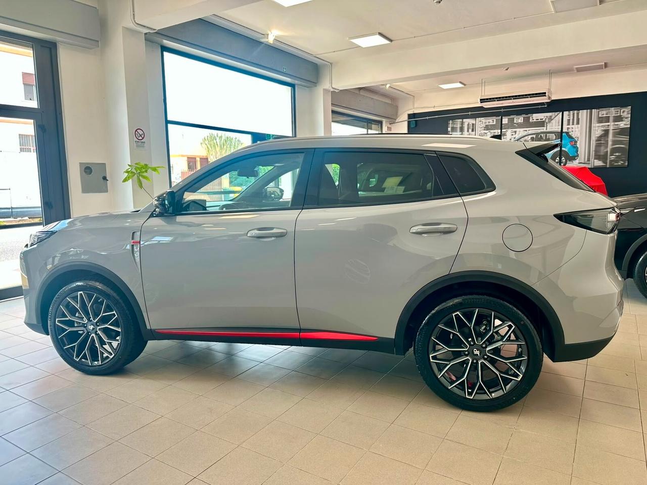 NEW DR 6 STILNOVO 1.5 T-GDI BENZ/GPL NUOVA DA IMM.