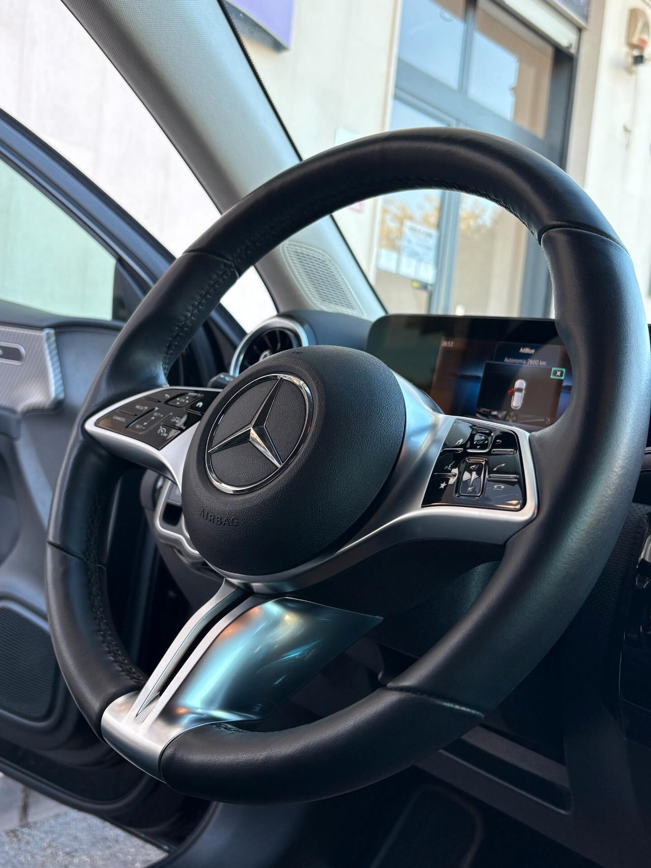 Mercedes-benz A 180 d Premium auto AMG con NAVI,TELECAMERA,VIRTUAL COCKPIT,APPLE CARPLAY,FULL LED,VETRI OSCURATI,TESSUTO