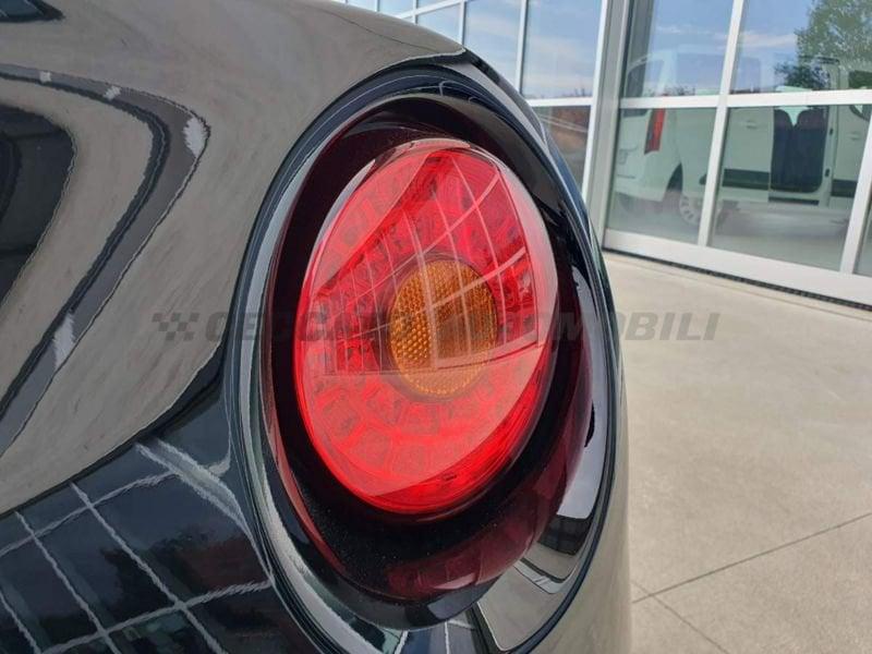 Alfa Romeo 4C Coupe 1750 tbi 240cv tct