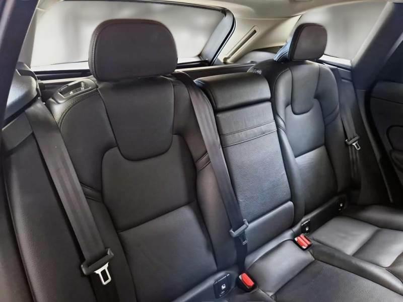 VOLVO XC60 B4 AWD Geartronic Business Plus
