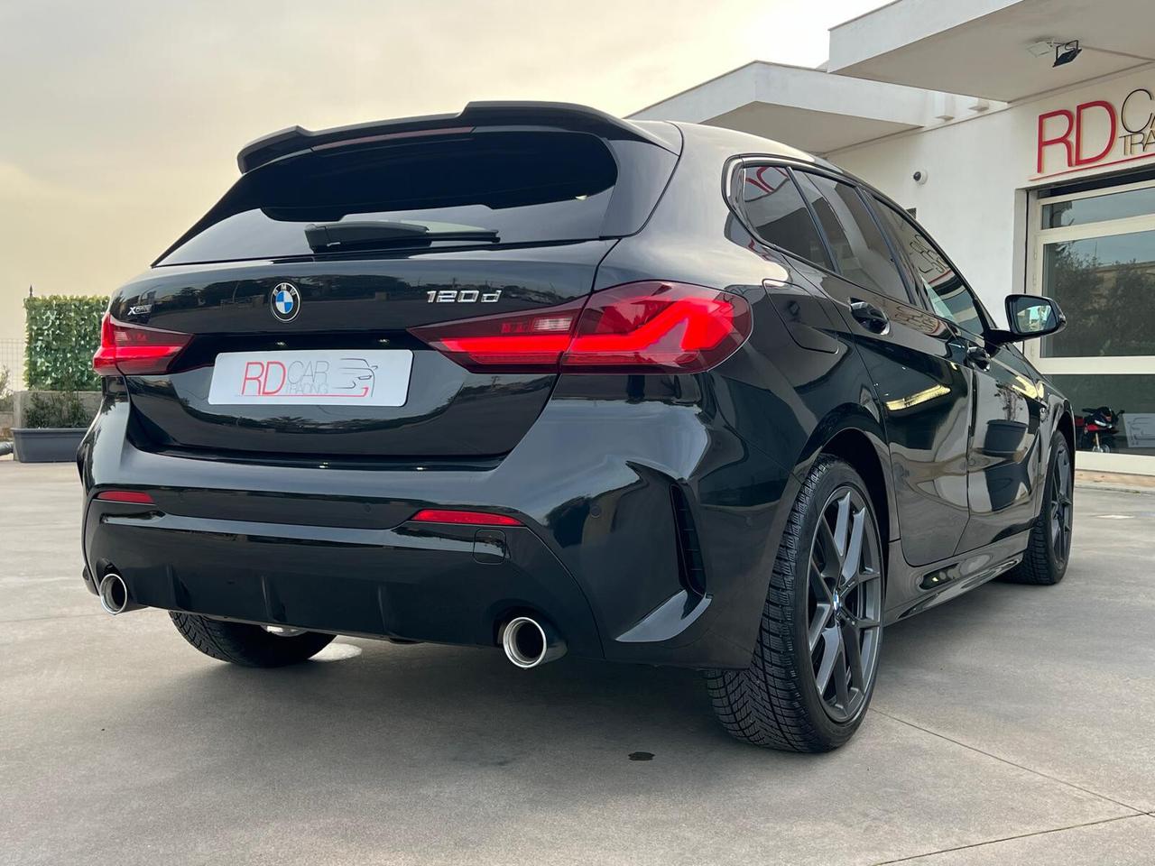 Bmw 120d xDrive 5p. Msport