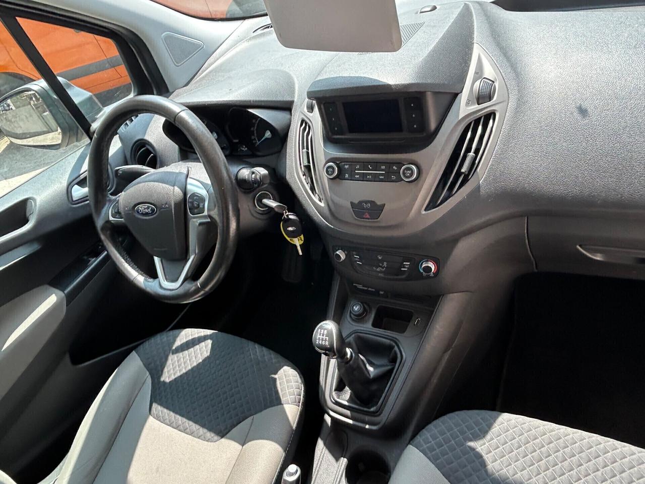 Ford Tourneo Courier 1.5 TDCI “ 40.000 KM “