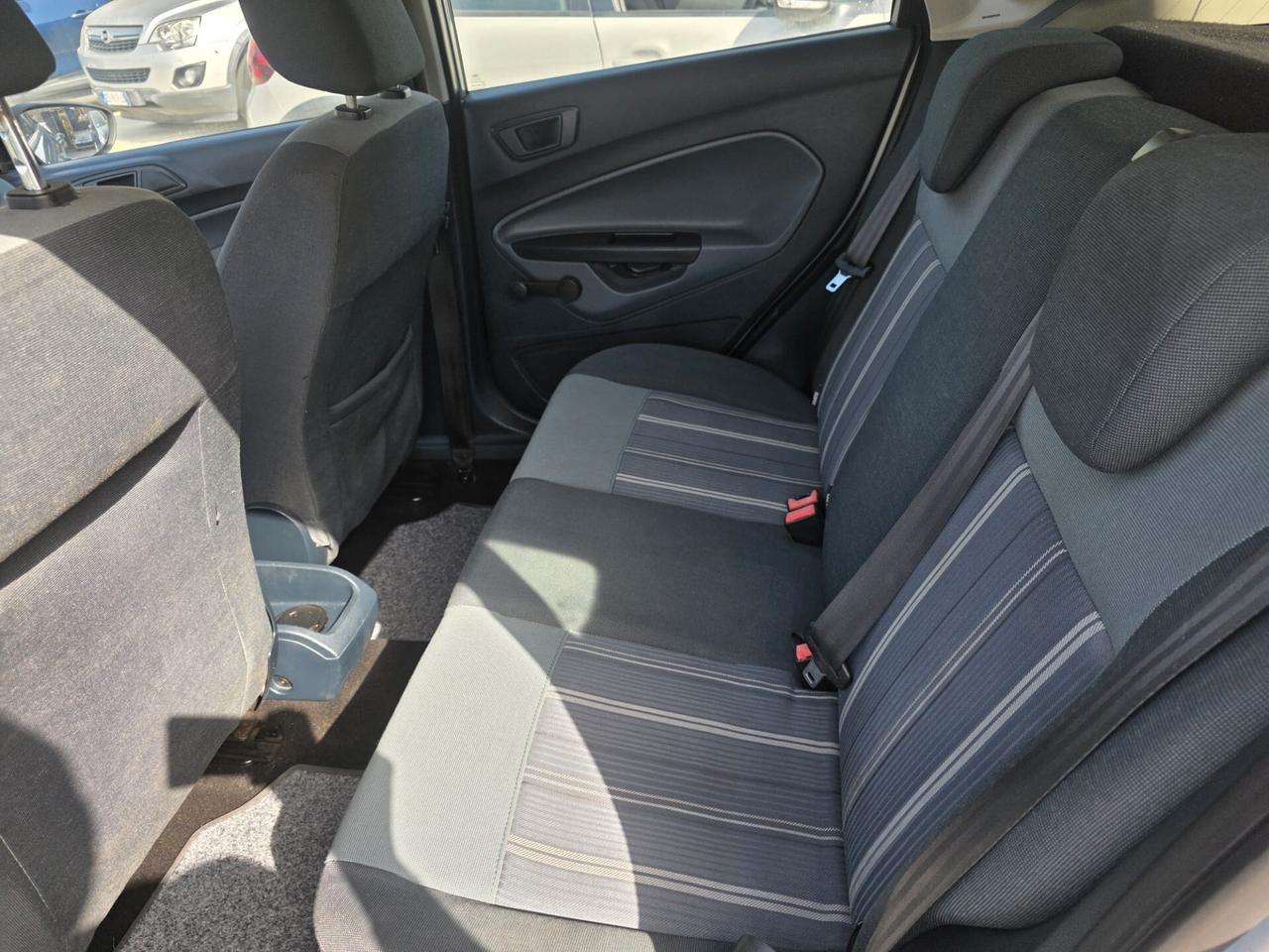 Ford Fiesta 1.4 5 porte Bz.- GPL Titanium