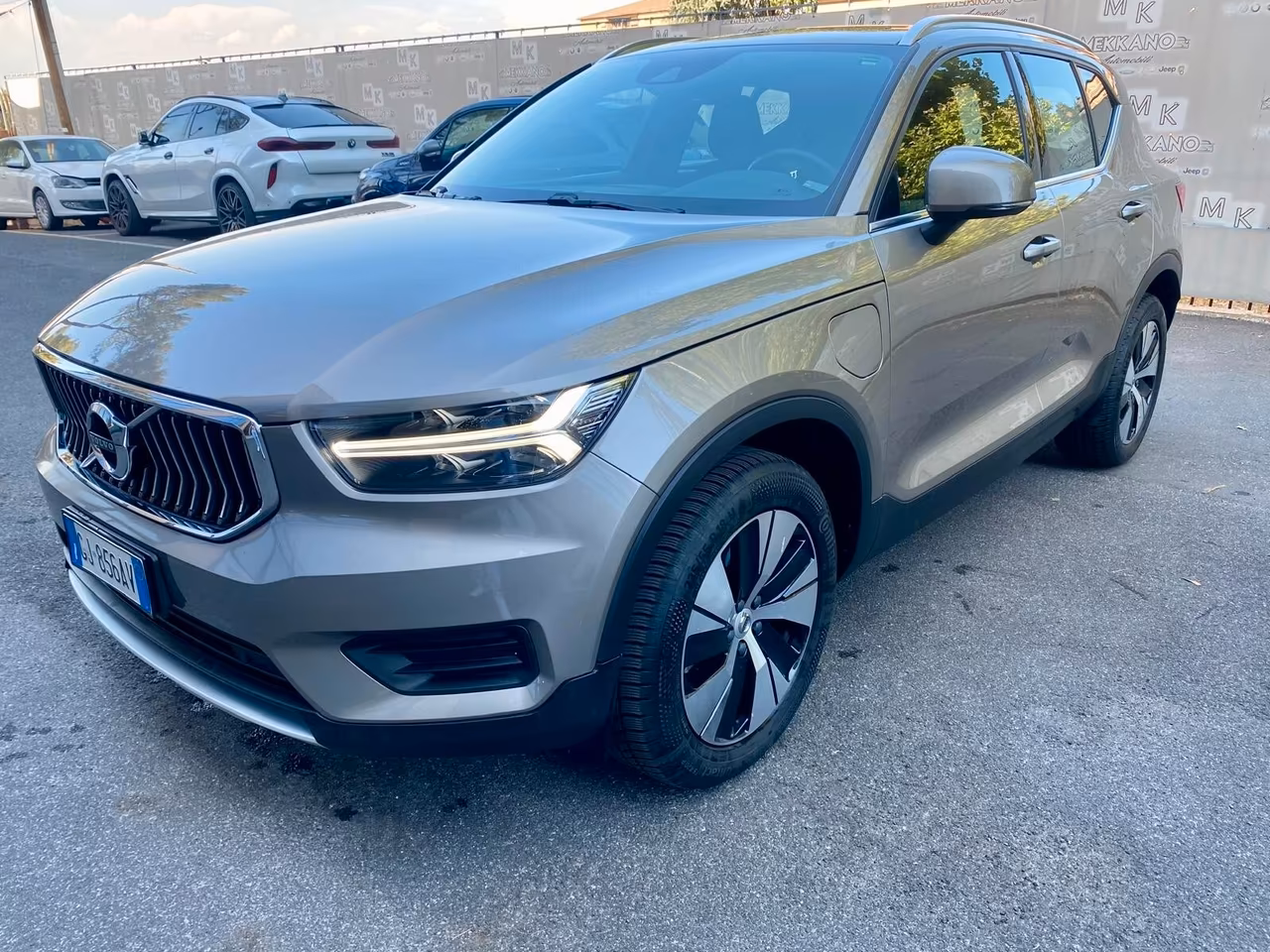 Volvo XC40 t4 phev RECHARGE -LED -NAVI- GARANZIA
