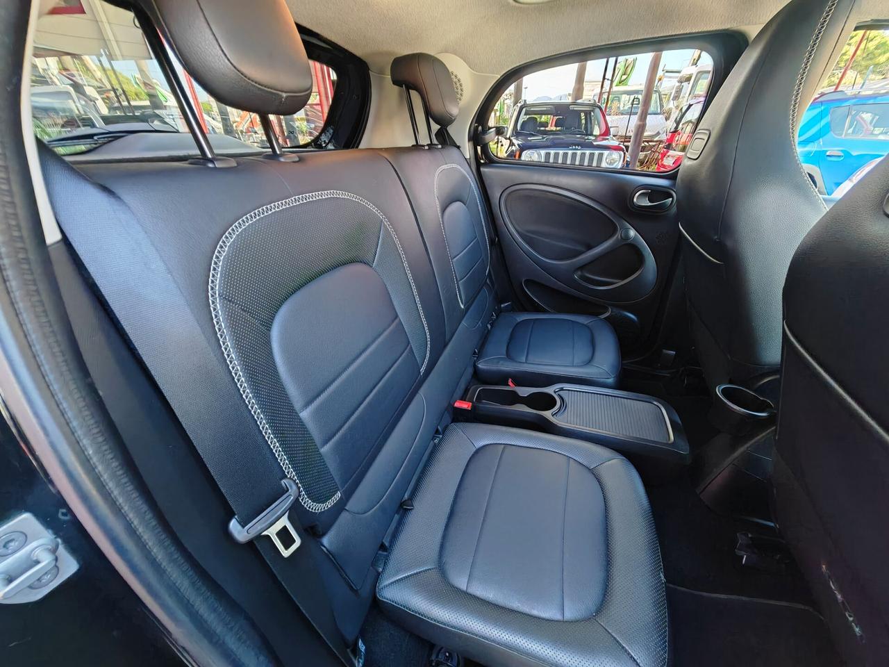 Smart ForFour 90 0.9 Turbo Brabus Style