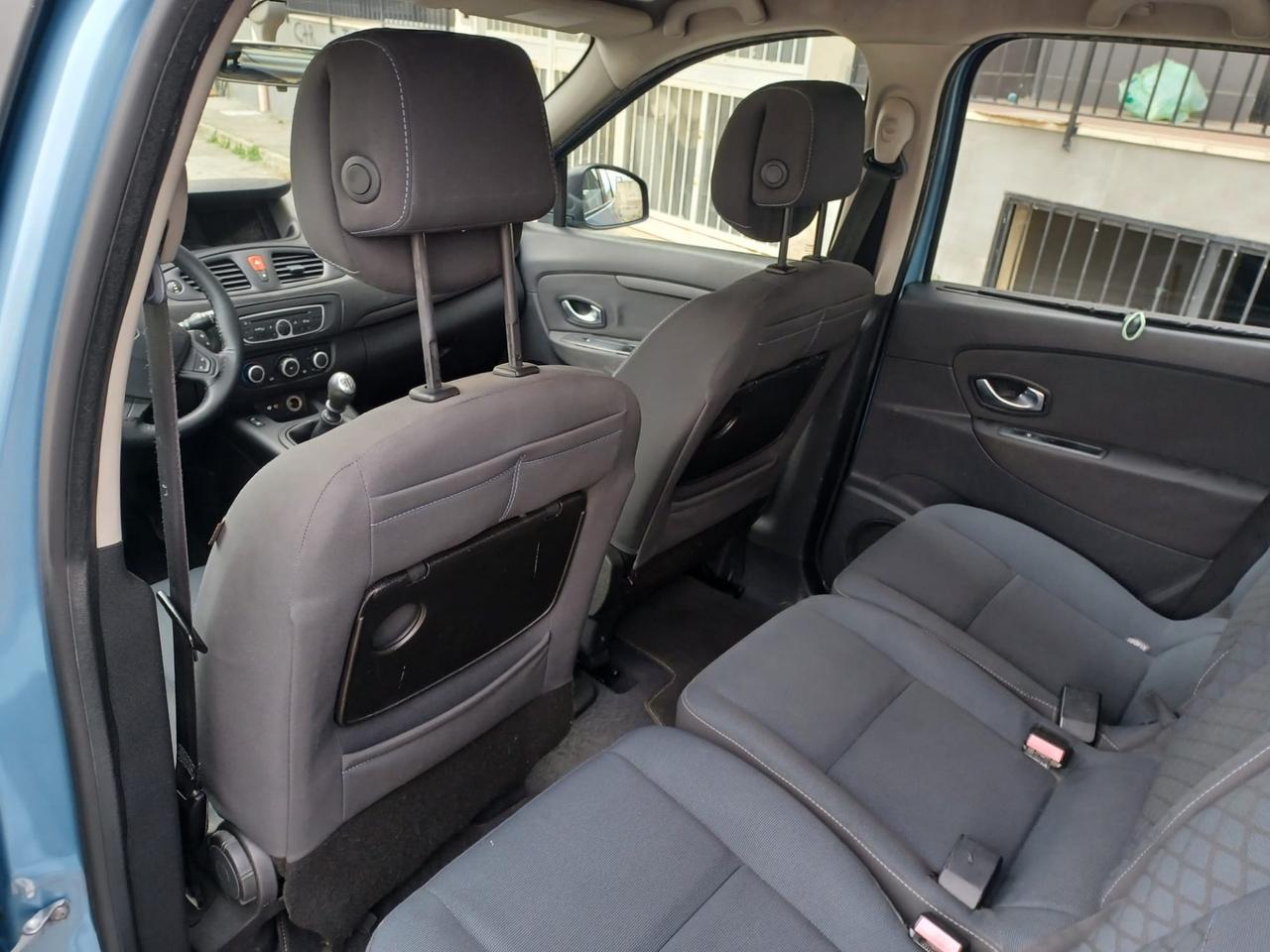 Renault Scenic Scénic 1.5 dCi 110CV Dynamique