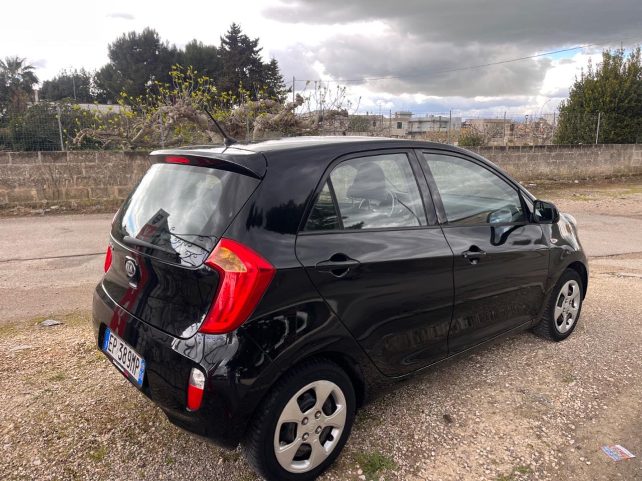 Kia Picanto 1.0 12V 5 porte Easy
