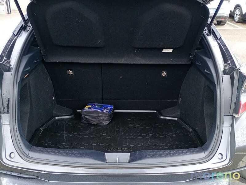 Toyota C-HR 1.8h Lounge 2wd e-cvt