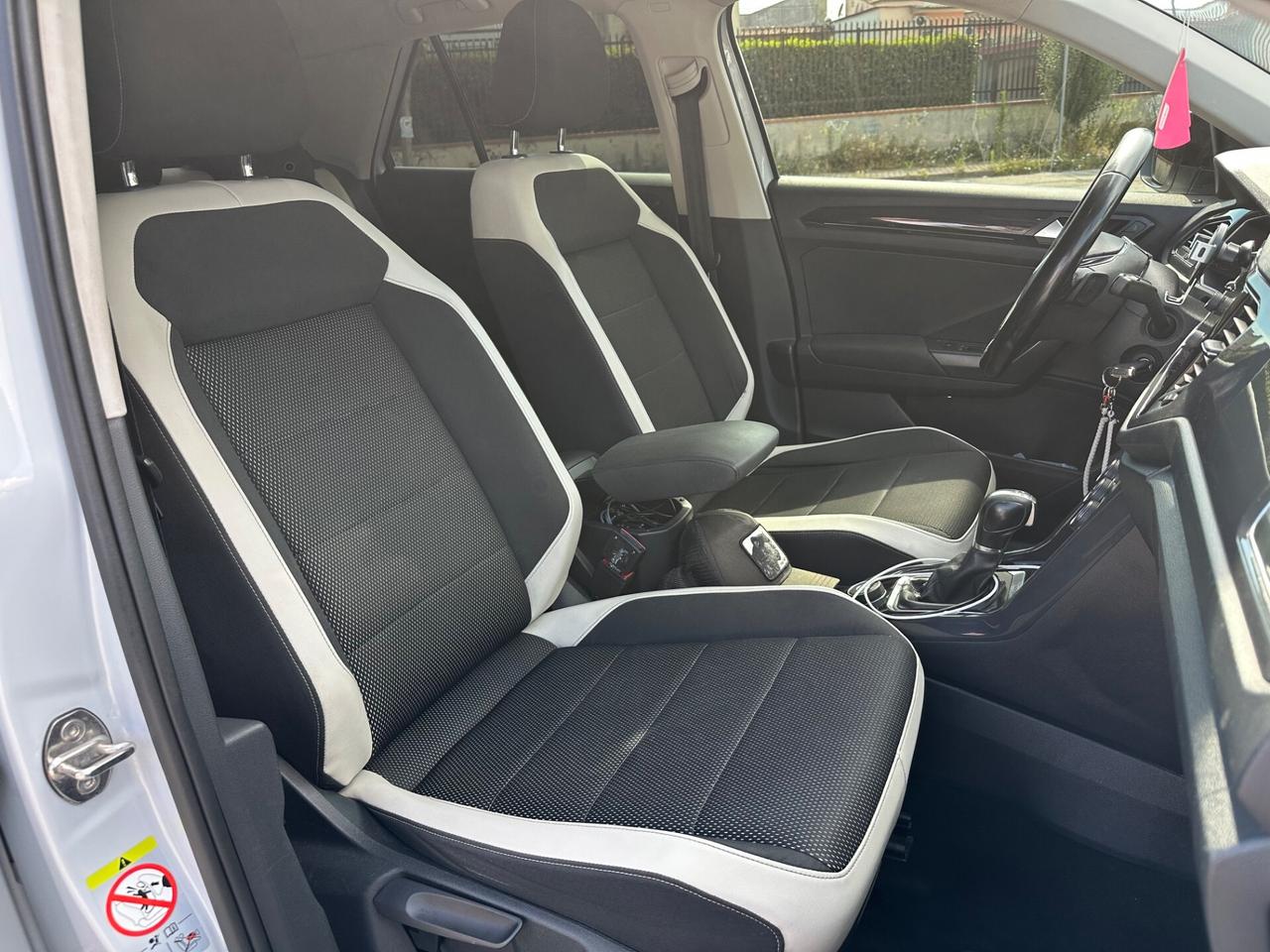 Volkswagen T-Roc Advanced 2.0 TDI SCR 150 CV DSG 4MOTION