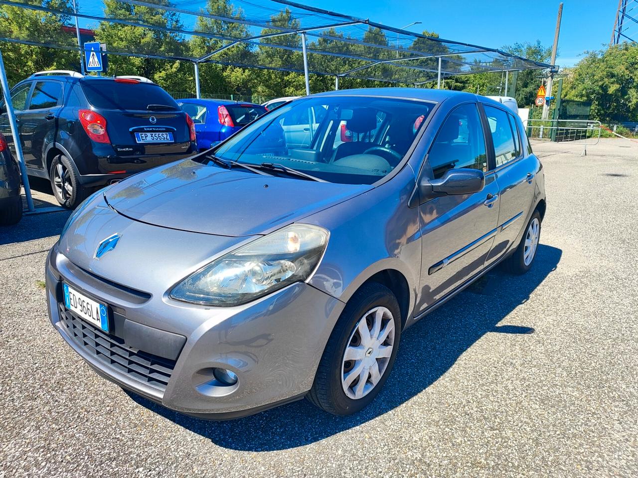 Renault Clio 1.2 16V 5 porte 20th Anniversario