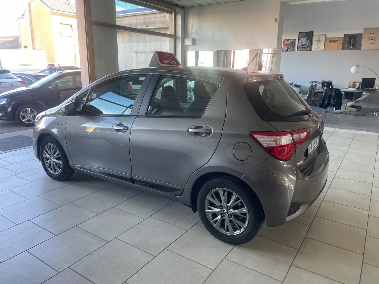 Toyota Yaris 1.5 Hybrid 5 porte Cool - Nessun vincolo -