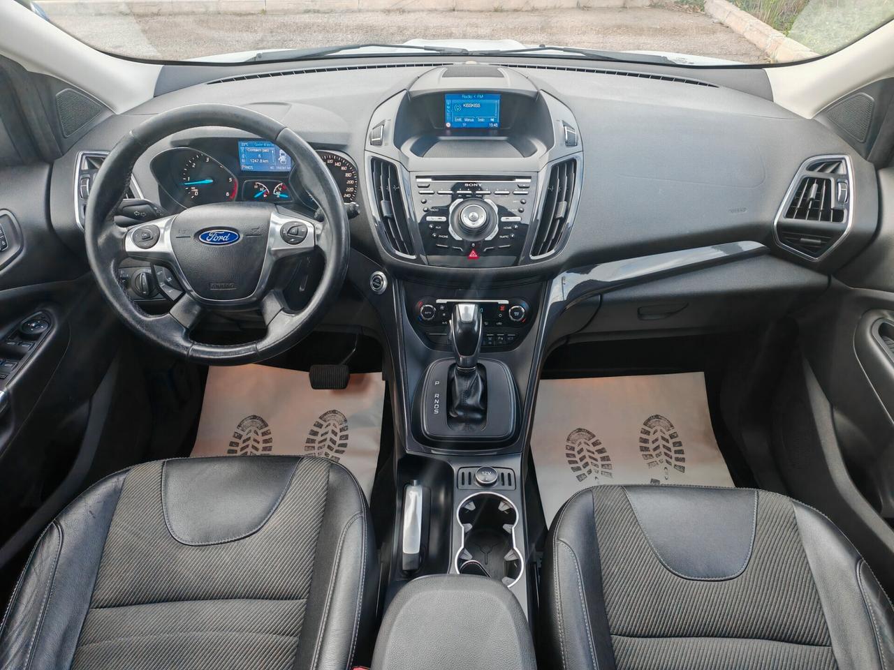 Ford Kuga 2.0 TDCI tetto navig cam pelle 2013