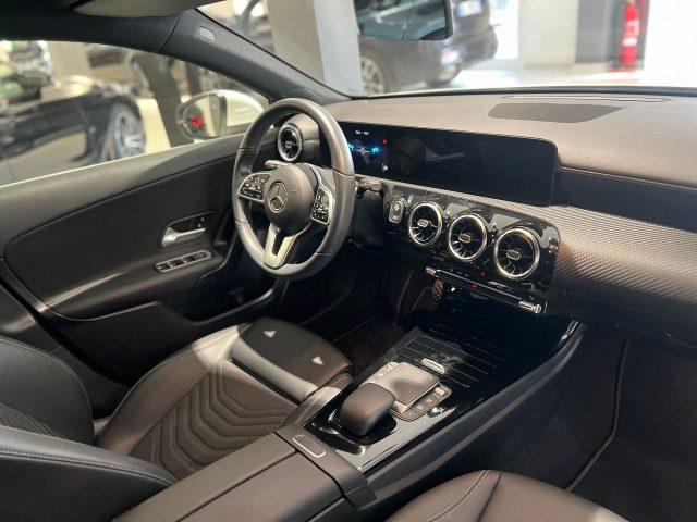 MERCEDES-BENZ A 180 A 180 d Automatic 4p. Business