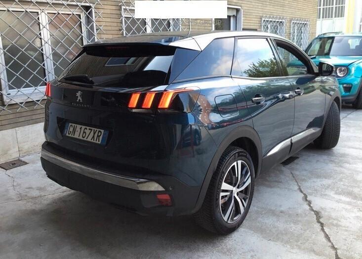 Peugeot 3008 1.5 130cv Eat8 *FULL OPT.-67.000 Km*